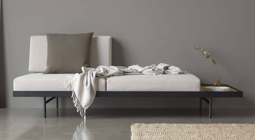 Puri – Multifunktionel daybed (seng, lounge-møbel og sofa)
